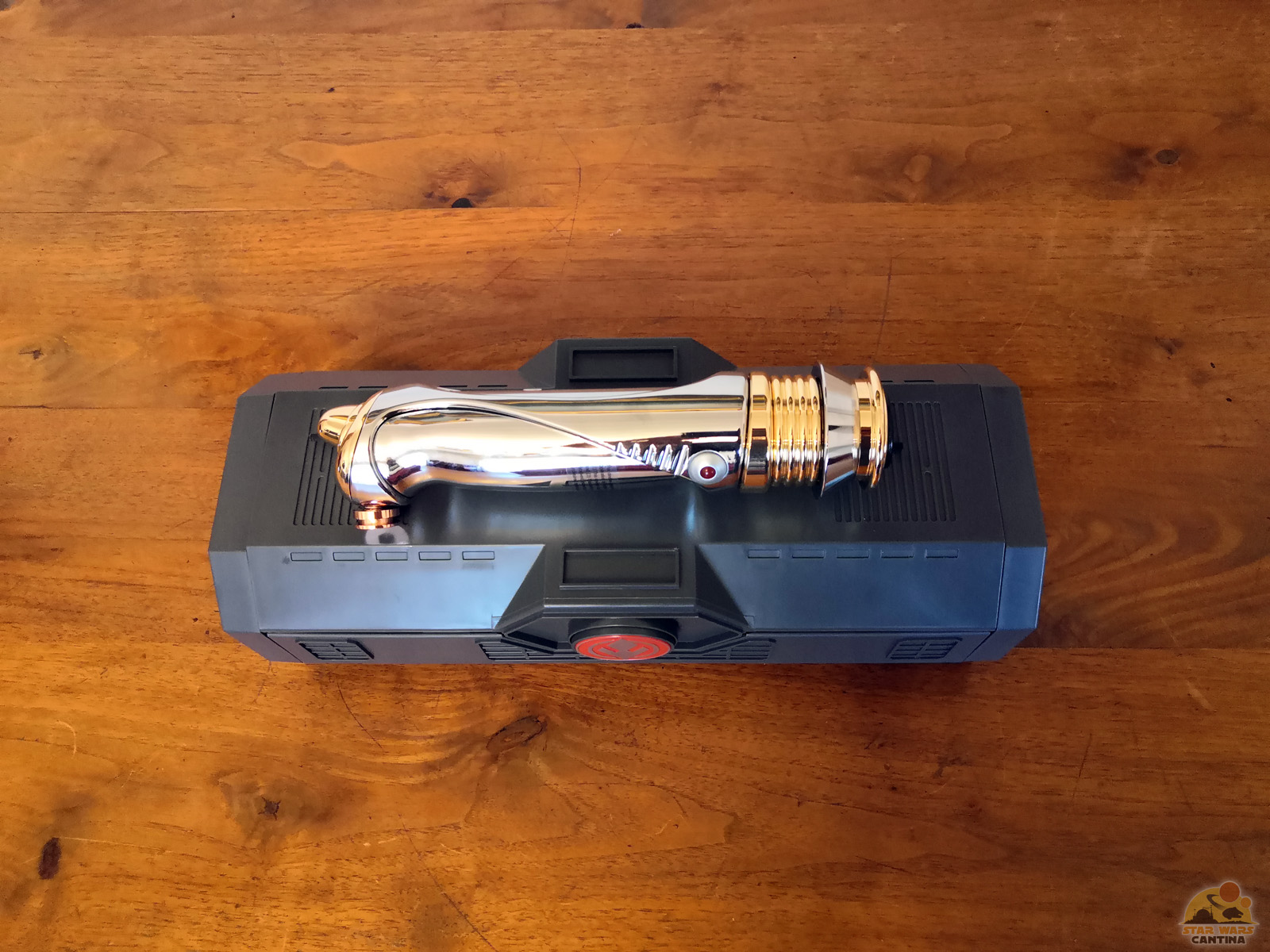 Darth Sidious Lightsaber [Legacy collection] (4)
