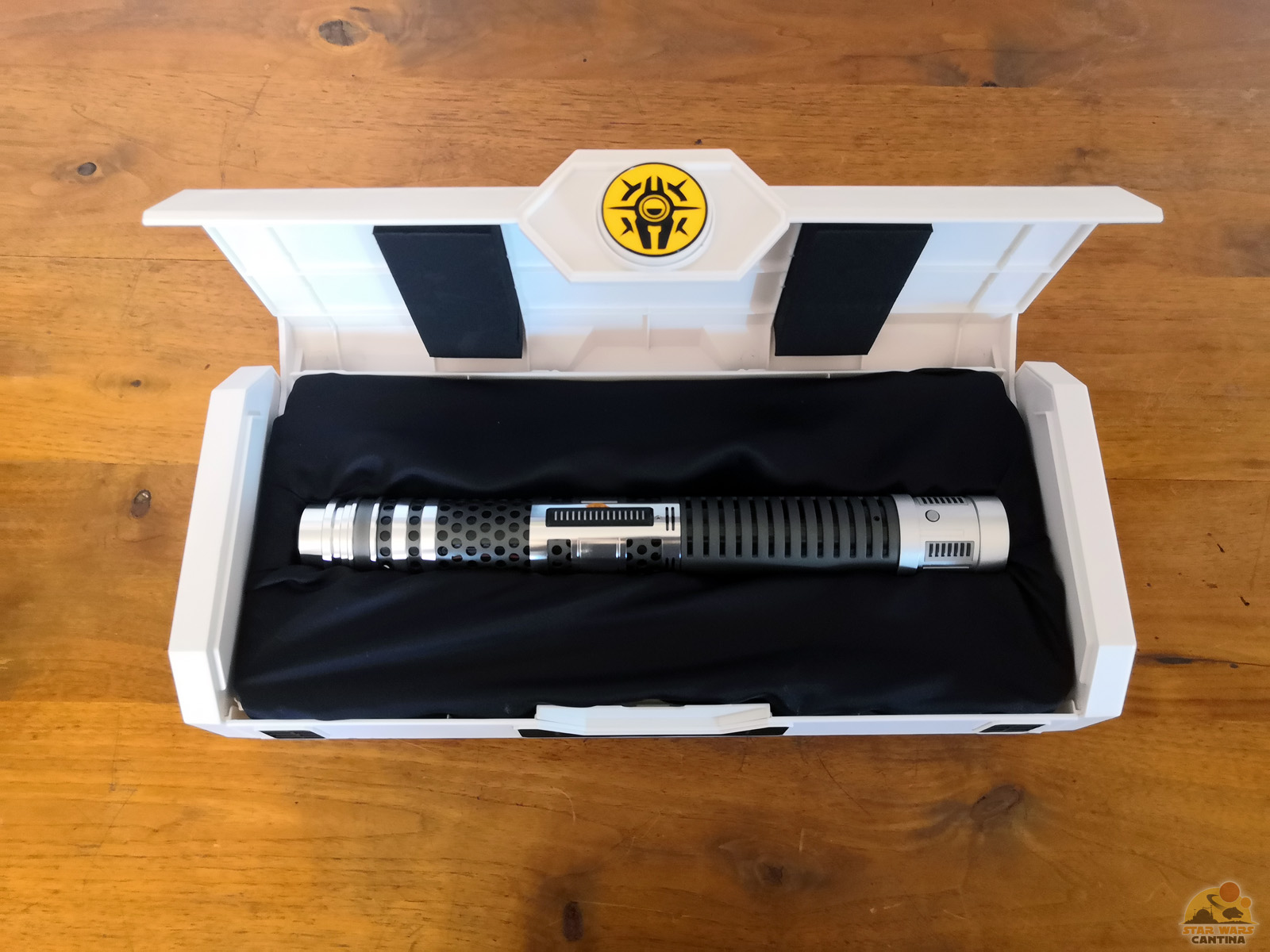 Ventress Refocused Lightsaber [Legacy collection] (2)
